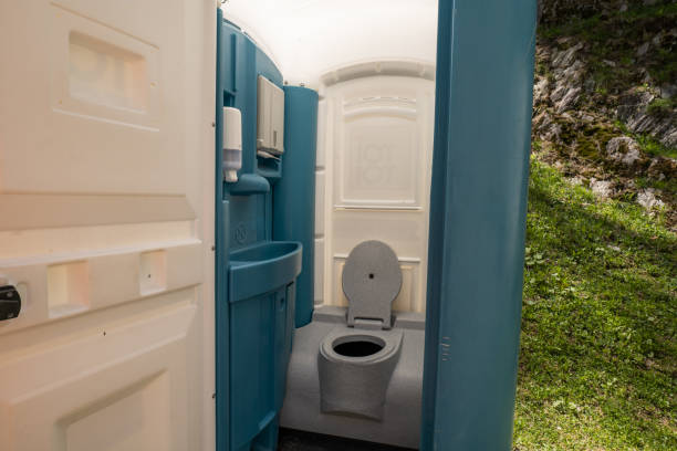 Best Porta potty rental for parties  in Elliston, VA